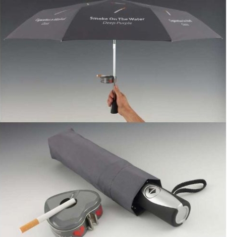 umbrella-with-integrated-ashtray.jpg